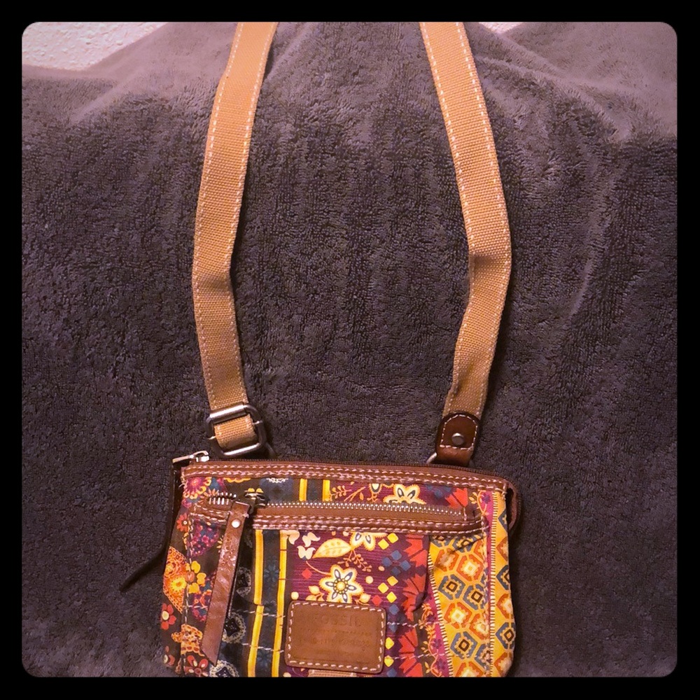 Fossil purse